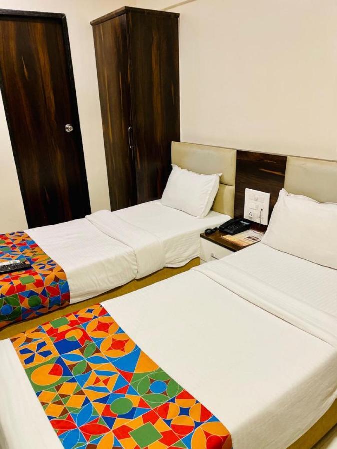 Hotel Embassy Park - Bkc Mumbai Luaran gambar
