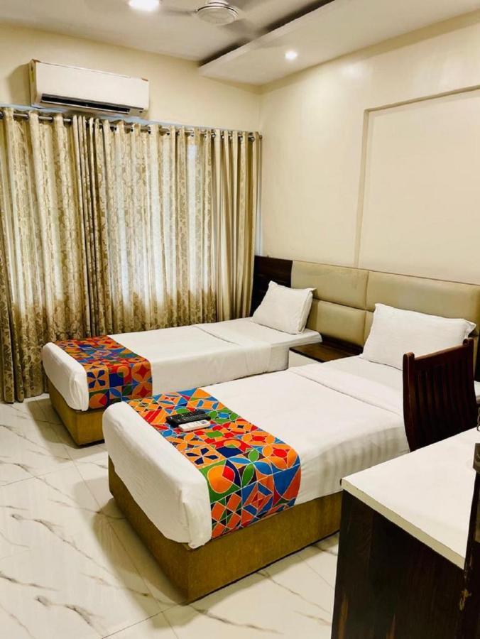Hotel Embassy Park - Bkc Mumbai Luaran gambar