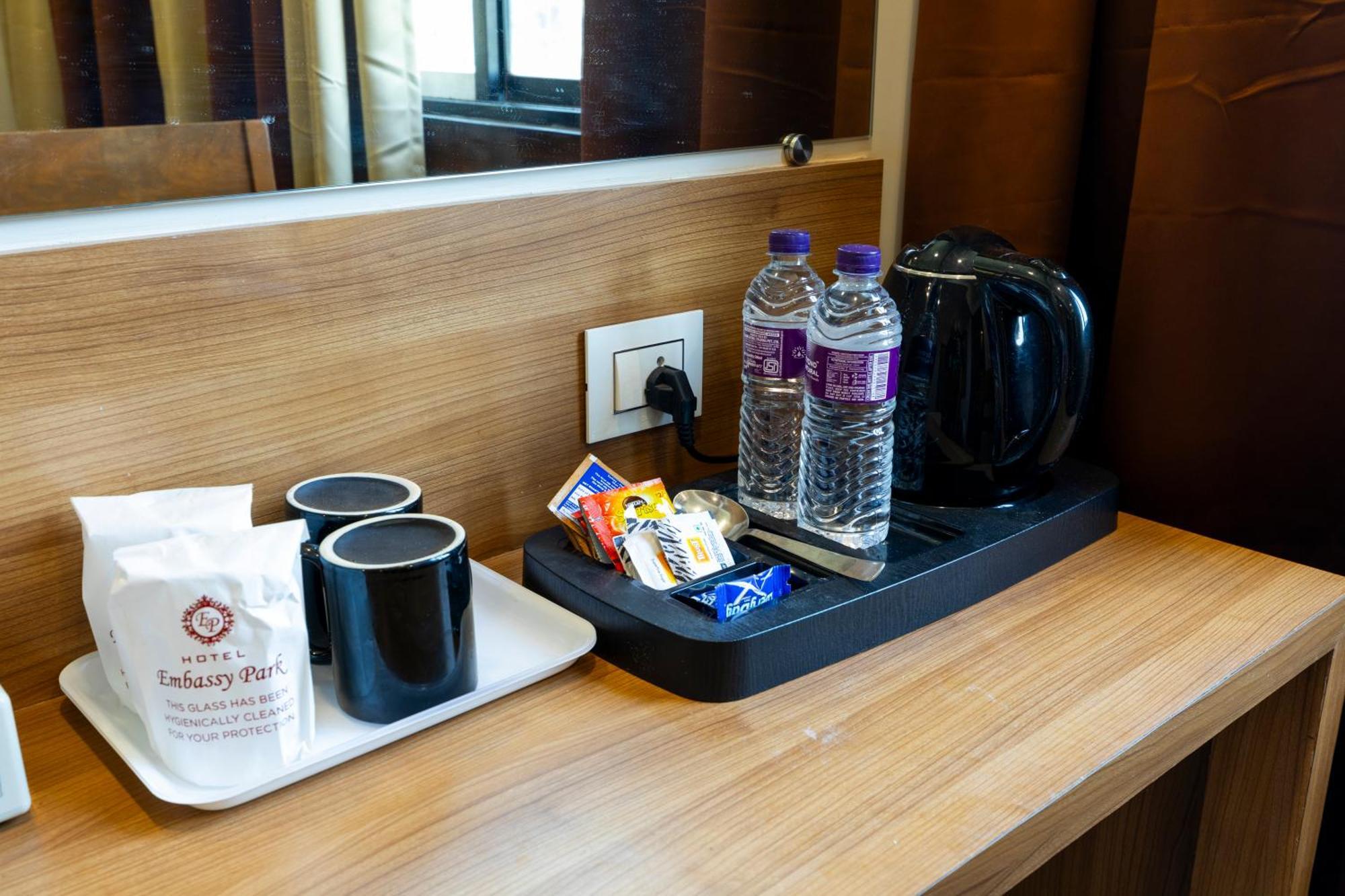 Hotel Embassy Park - Bkc Mumbai Luaran gambar
